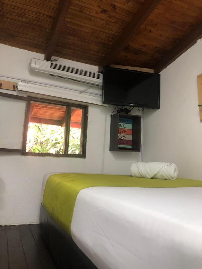 Hotel The Garden Lleras 10 Medellín Esterno foto